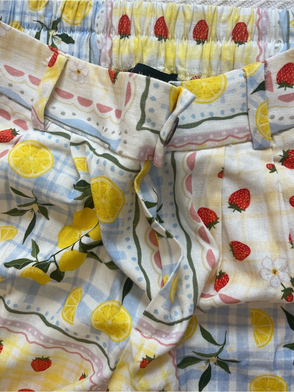 Linen Blend Strawberry & Lemon Print Pants - Picture 9 of 13